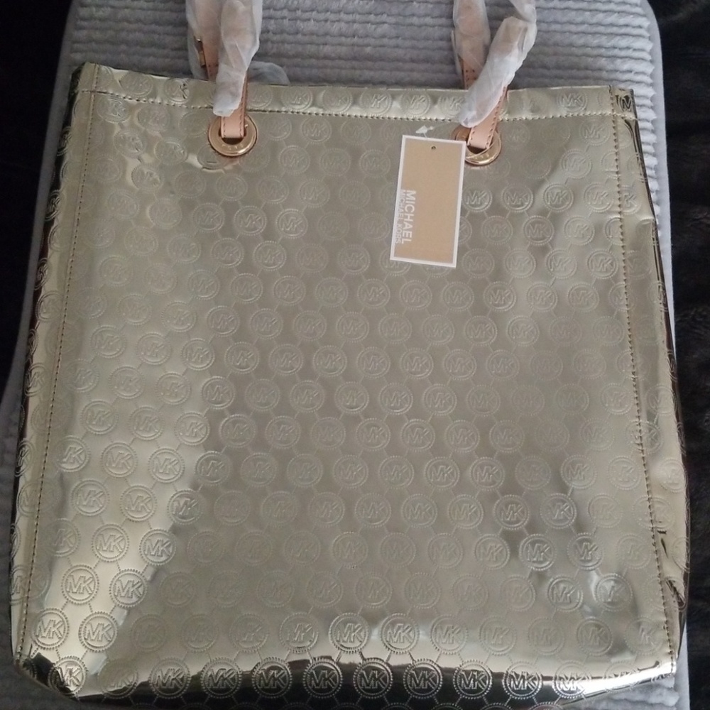 🦋Michael kors jet set tote